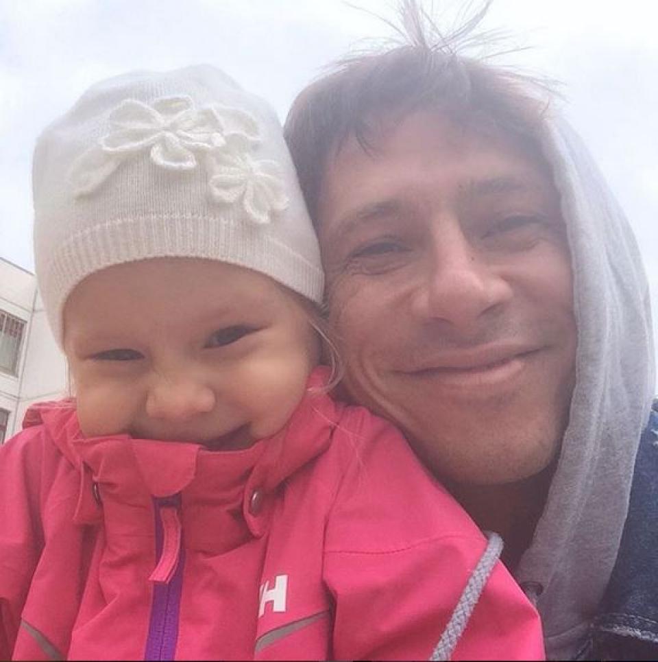 Сколько умиления и счастья в одном фото! А это все Тимур Батрудинов с племянницей стараются!